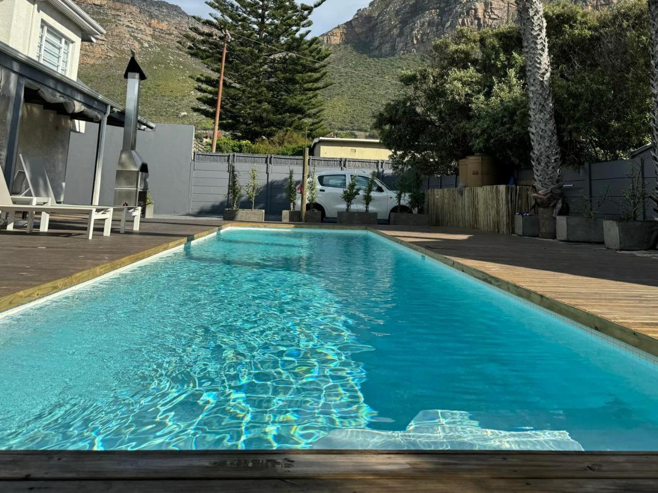 The Place Muizenberg Eksteriør billede